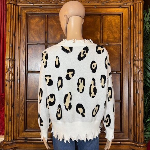 NWOT Ivory Bold Leopard Fringe Distressed Vneck Sweater - Picture 3 of 14